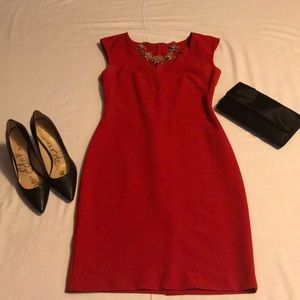 Red short sleeve scuba fitted dress